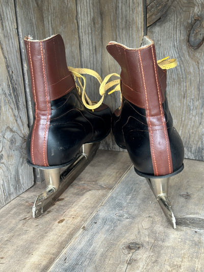 Vintage Silver Arrow Leather Hockey Skates